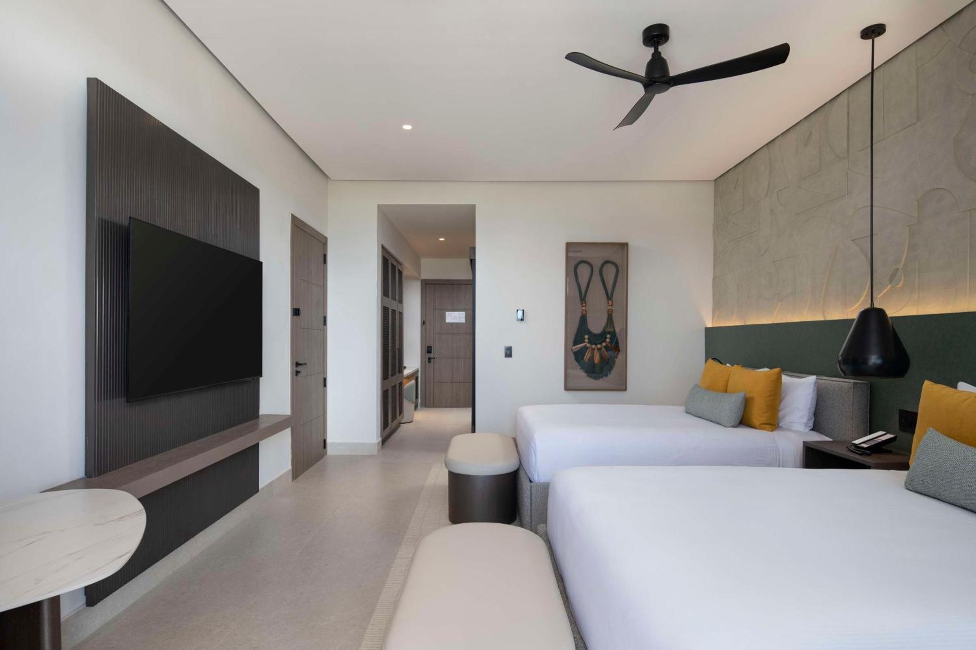 Zemi Miches Punta Cana All-Inclusive Resort, Curio By Hilton Exterior photo